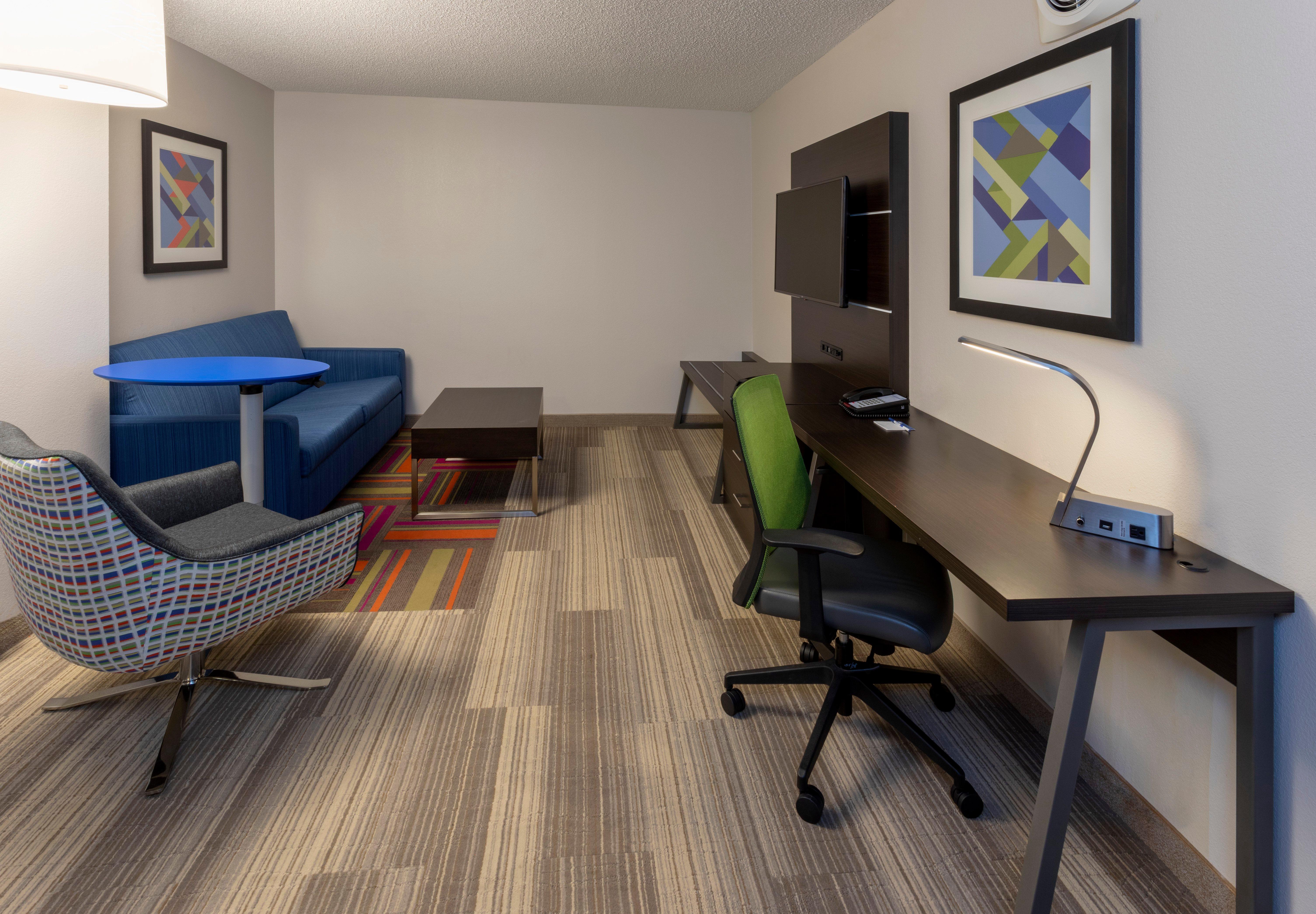 Holiday Inn Express Hotel & Suites-St. Paul By Ihg Vadnais Heights Exterior photo